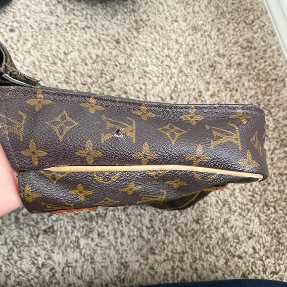 Cartouchier Monogram GM - Picture 7 of 14